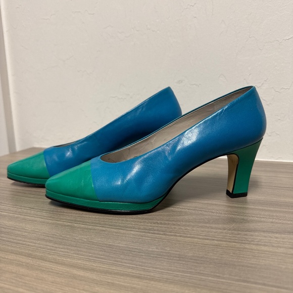 Vintage Blue& Green Nine West heels - Picture 1 of 7